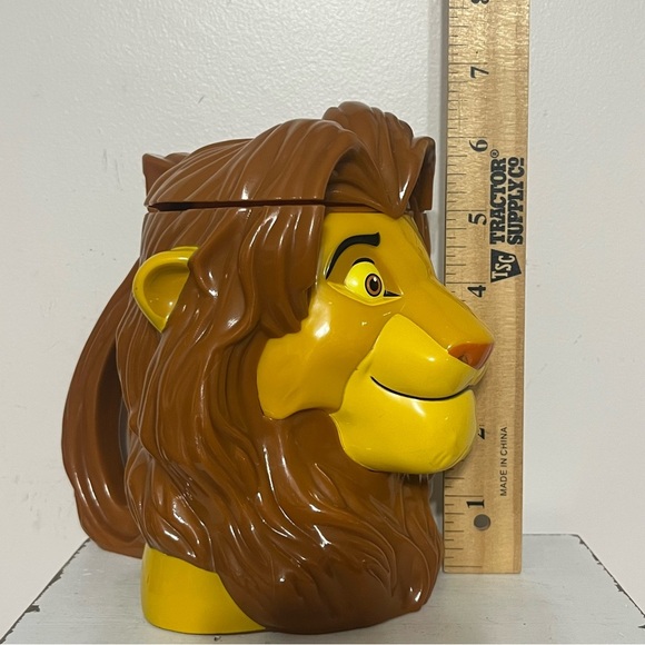Disney on Ice The Lion King Simba Flip Lid Plastic Mug Cup 20.5 oz - Picture 10 of 10